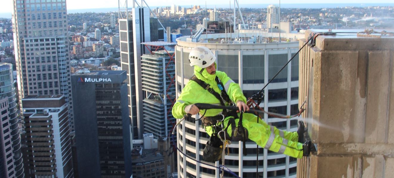 Rope Access Techniques for High-Rise Structures