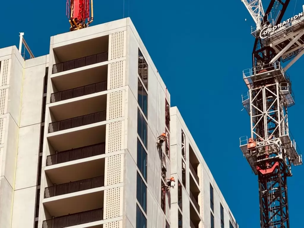 Role of Rope Access in High-Rise Work
