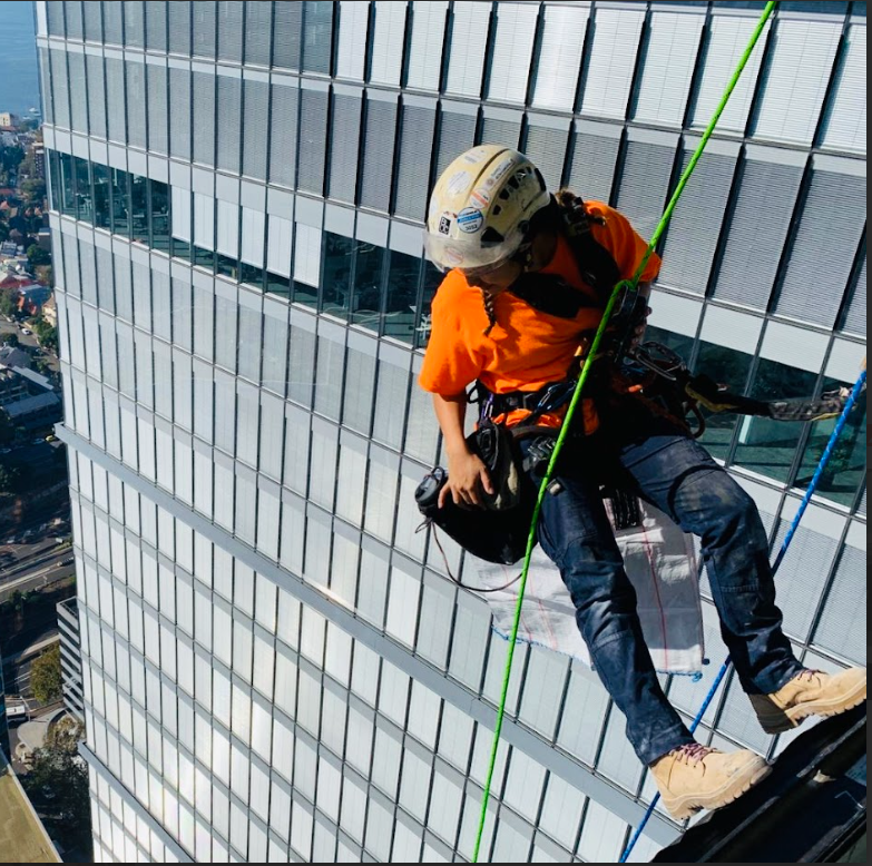 rope access man building