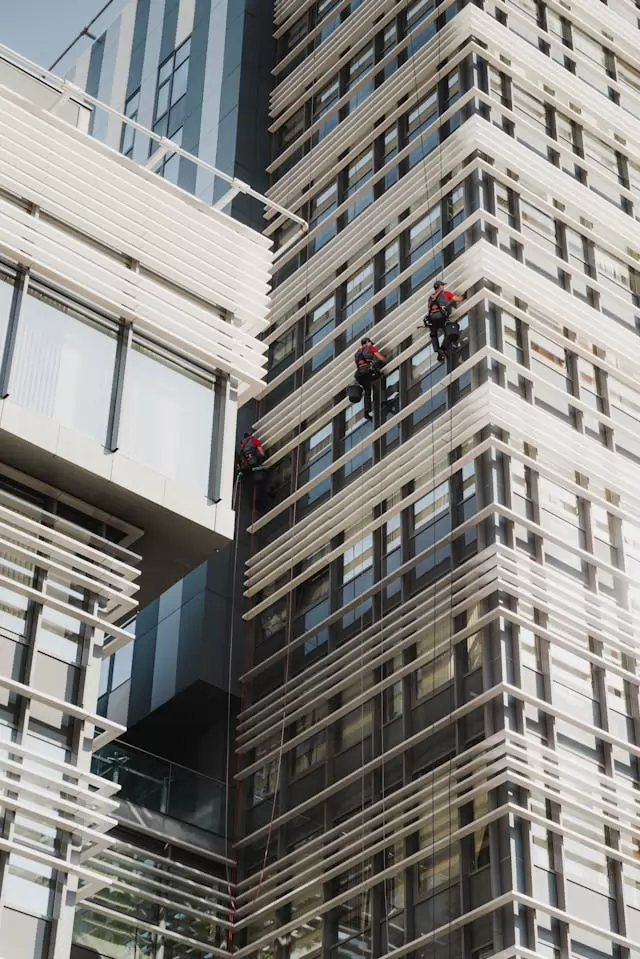 Urban Applications for Rope Access