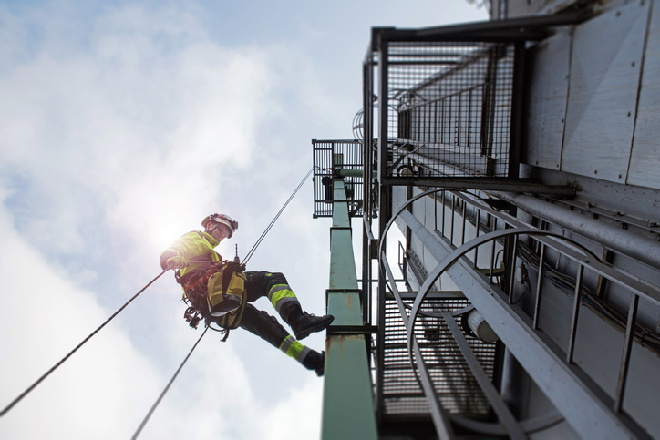 When Buildings Need Emergency Rope Access Repairs