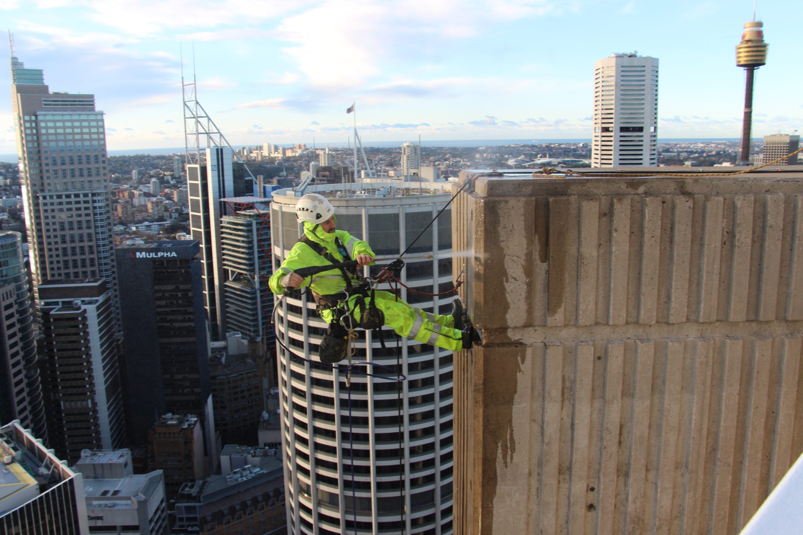 Professional Abseiling Services in Sydney for High-Rise Building Maintenance