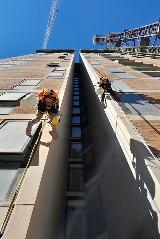 How Does Rope Access Work?